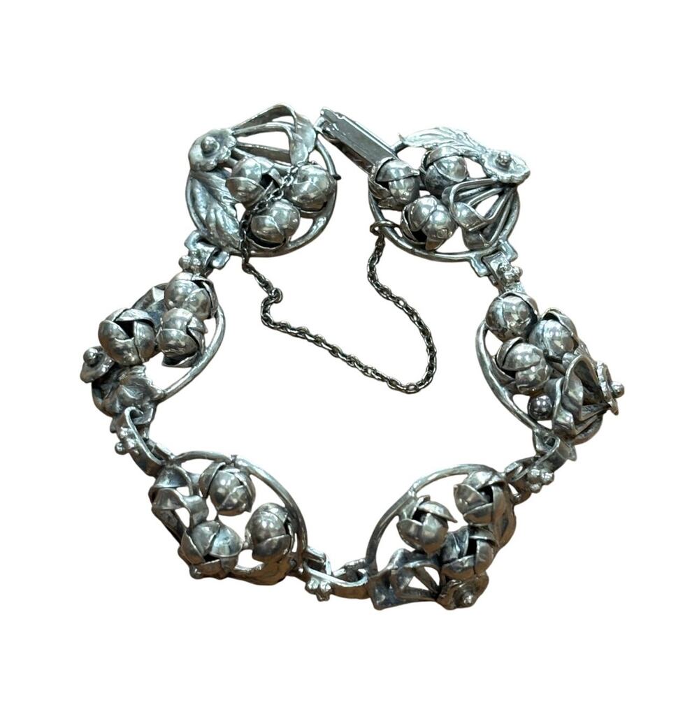 Vintage Hobe Sterling Silver floral pendants bracelet linked panels safety chain